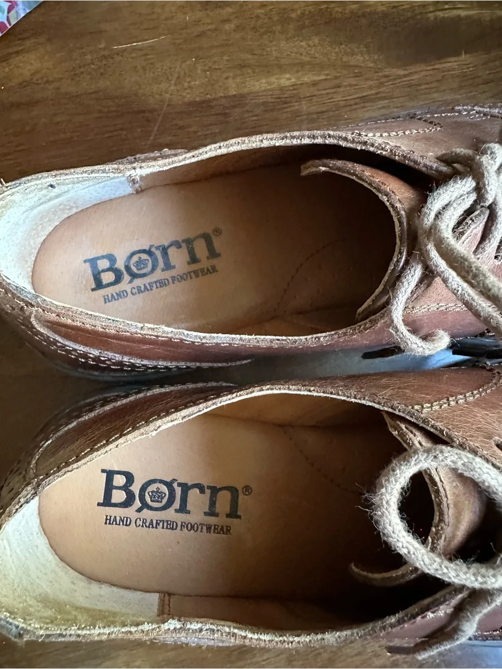 Born Men Wingtip Oxfords Shoes 9.5M Brown Leather Brogue Lace Up Comfort H10892⁠